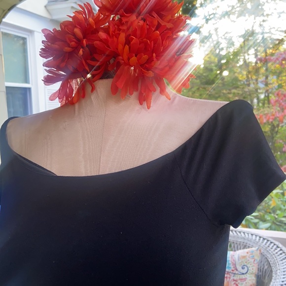 Alice + Olivia Air Ashlena Off Shoulder Black Bodysuit XS - Picture 5 of 10